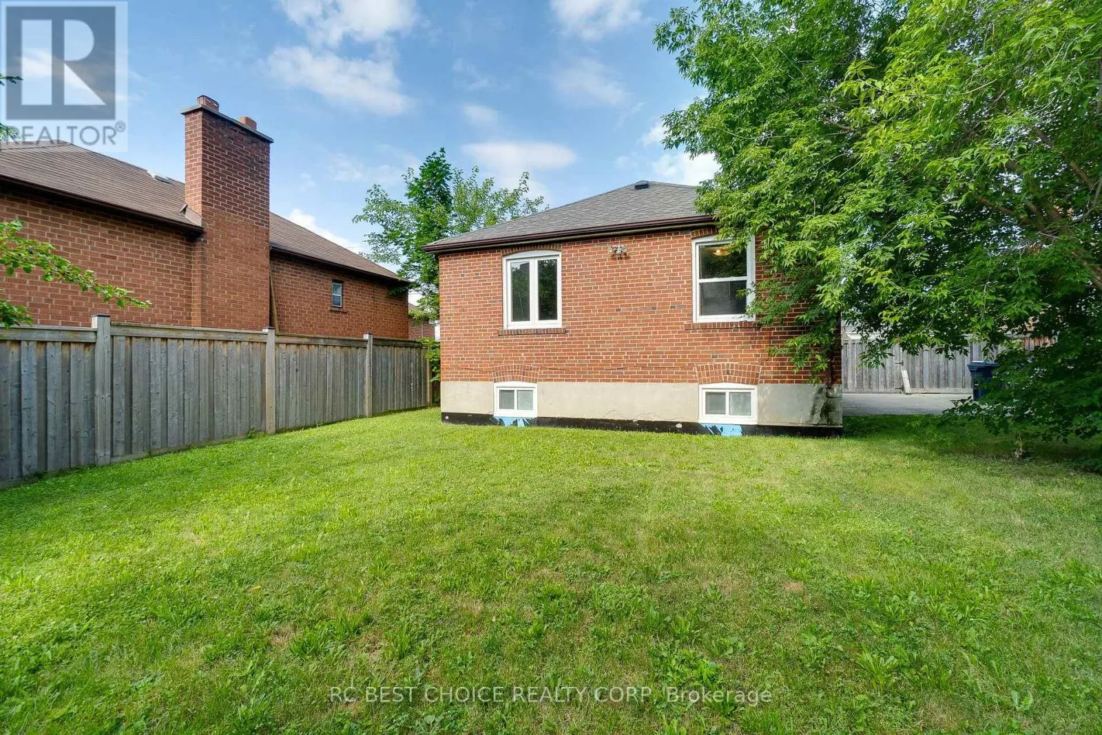 MAIN - 45 MAYALL AVENUE