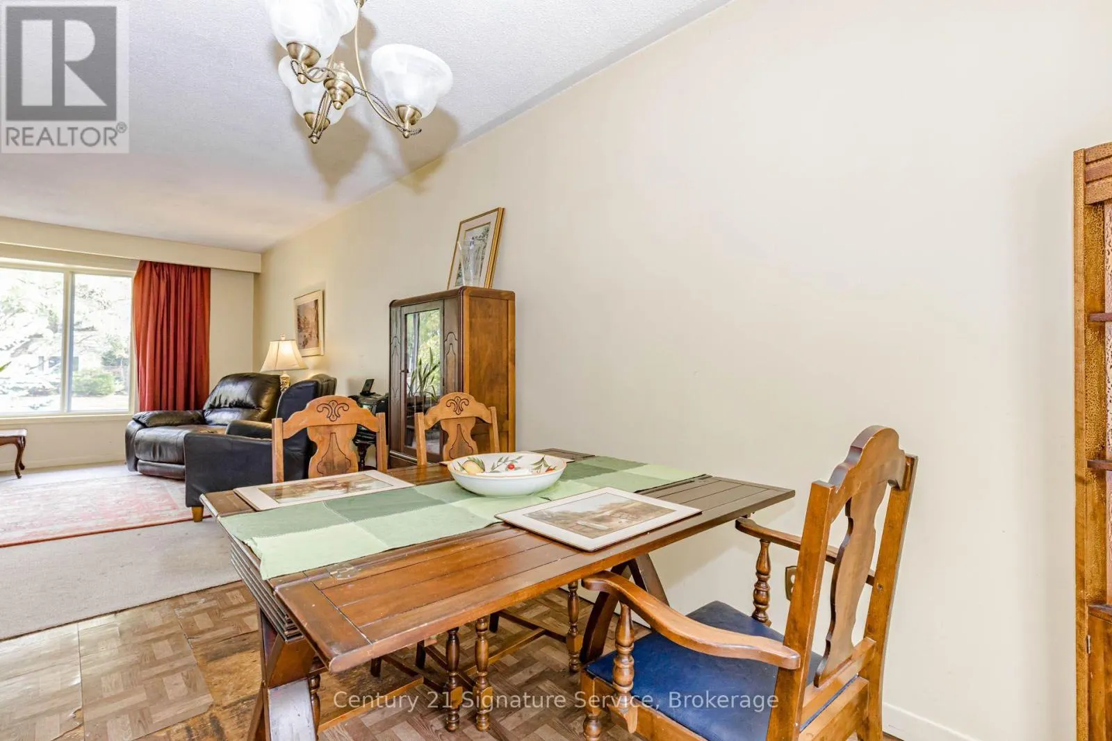 2588 PINKWELL DRIVE