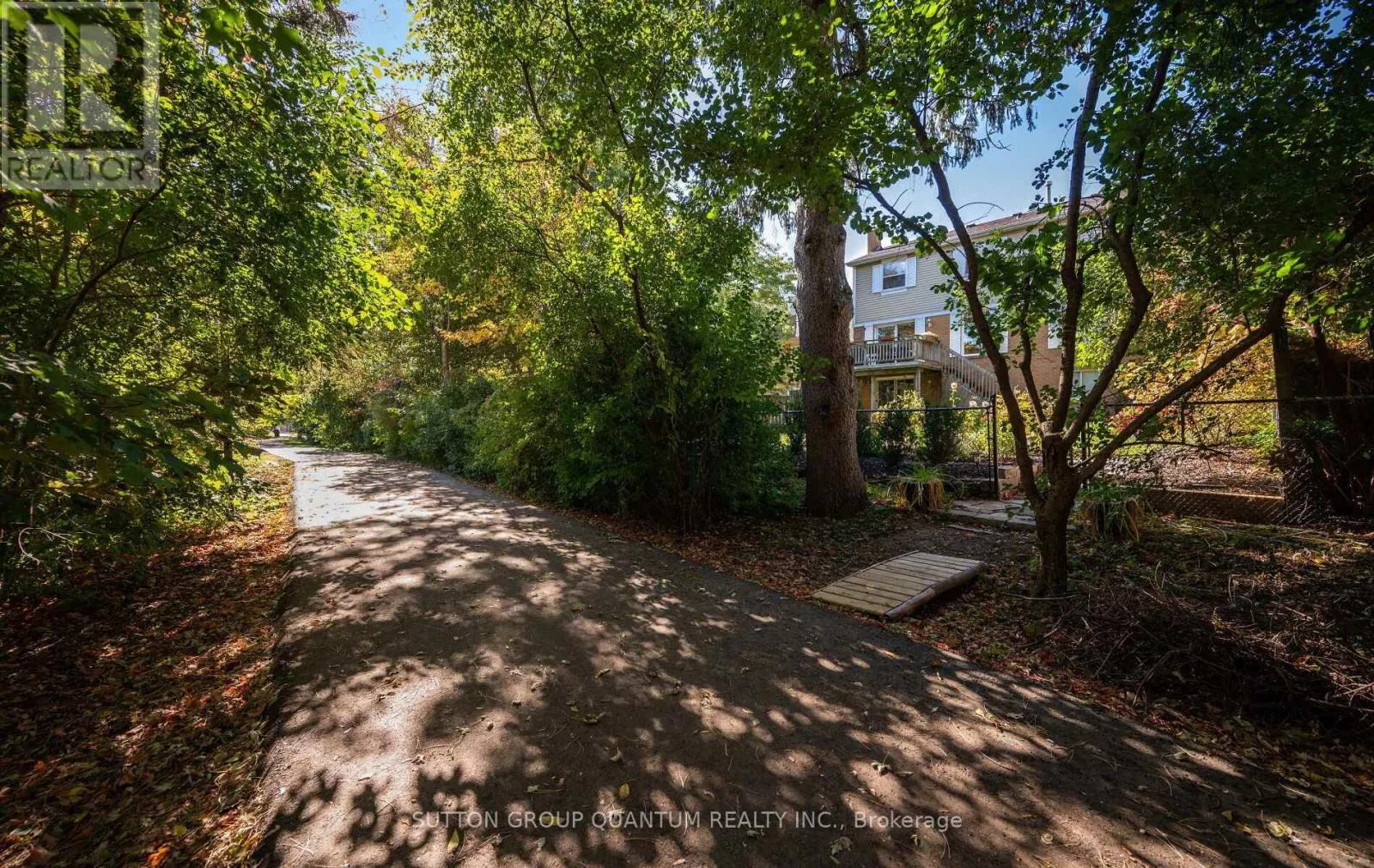 4071 WHEELWRIGHT CRESCENT