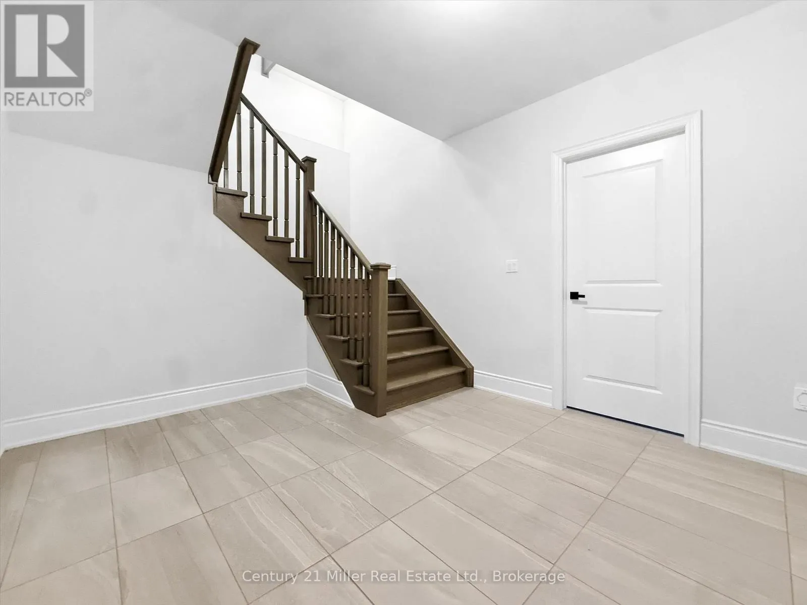 2339 HYACINTH CRESCENT