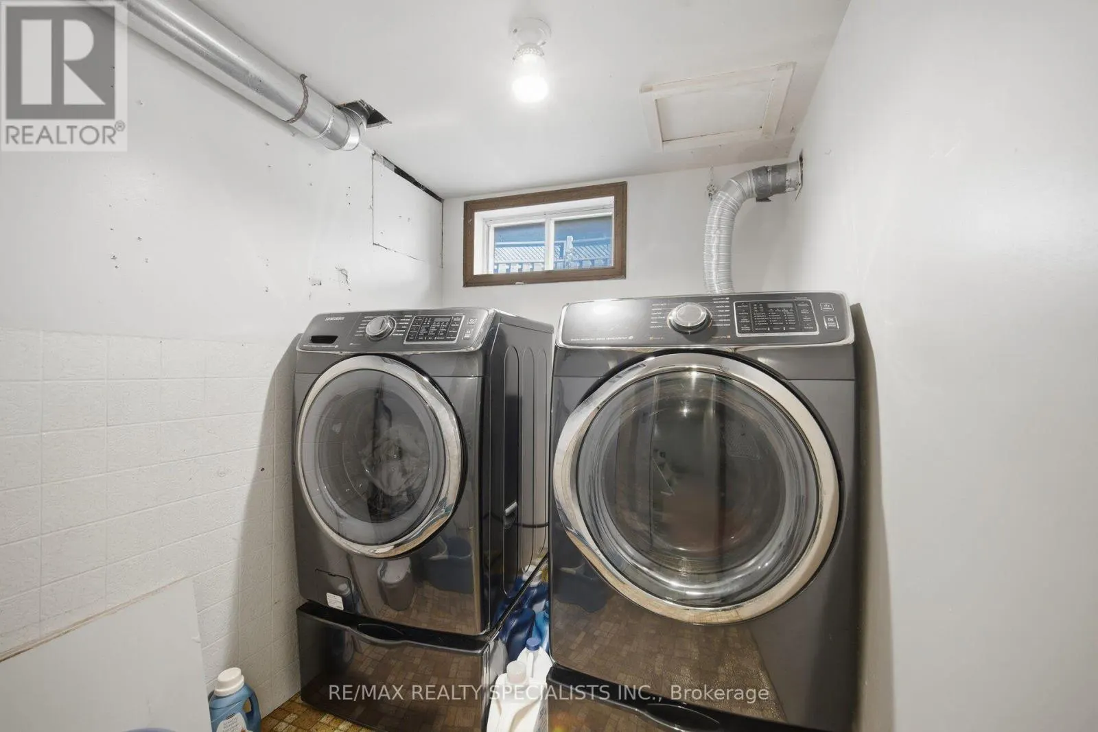 87 WOODWARD AVENUE