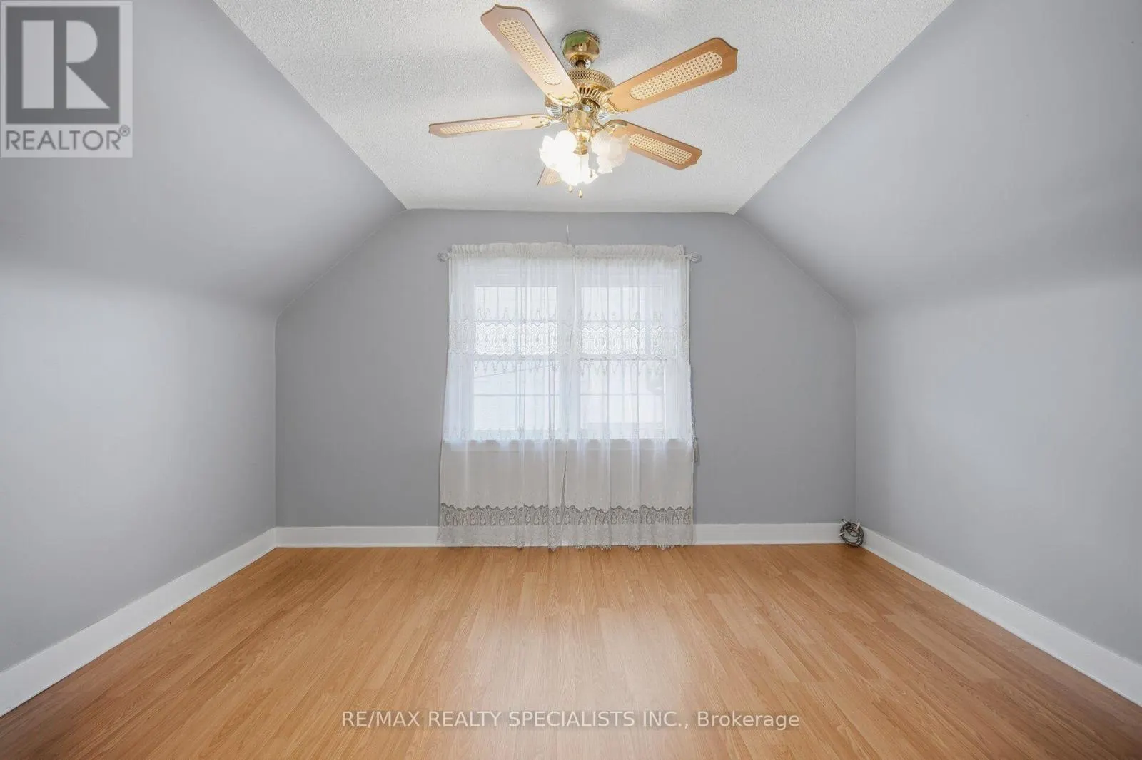 87 WOODWARD AVENUE