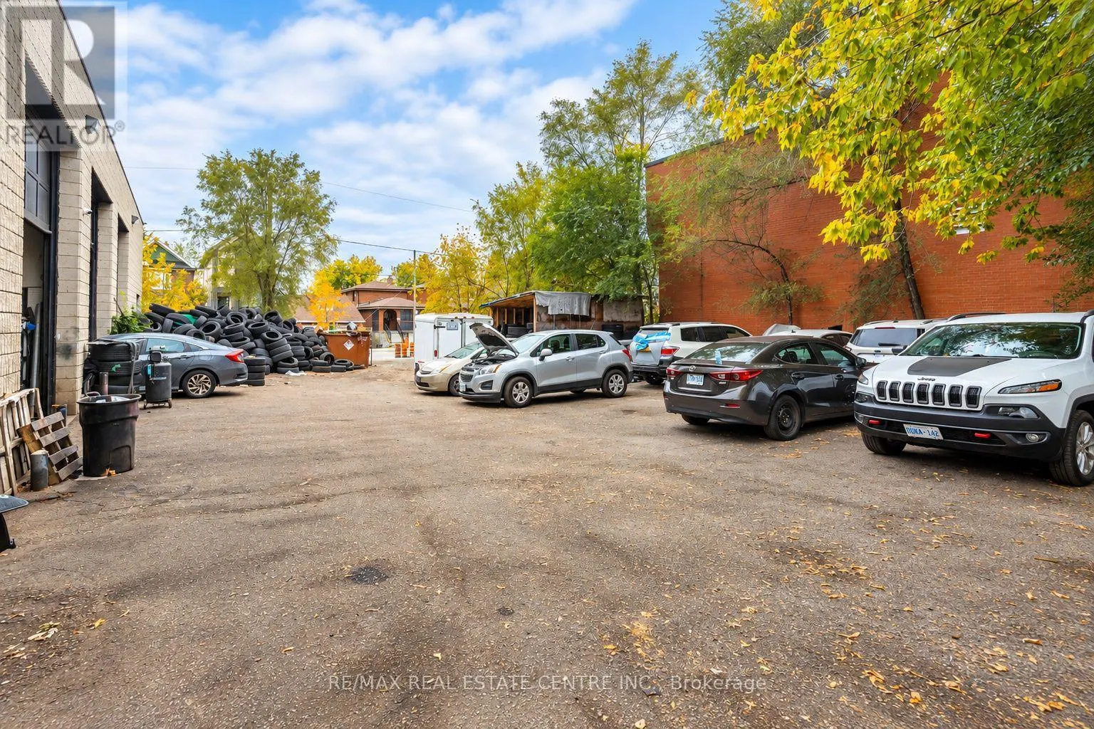1000 WESTON ROAD