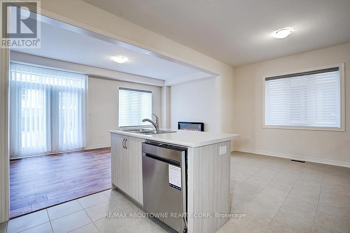 3175 CRYSTAL DRIVE