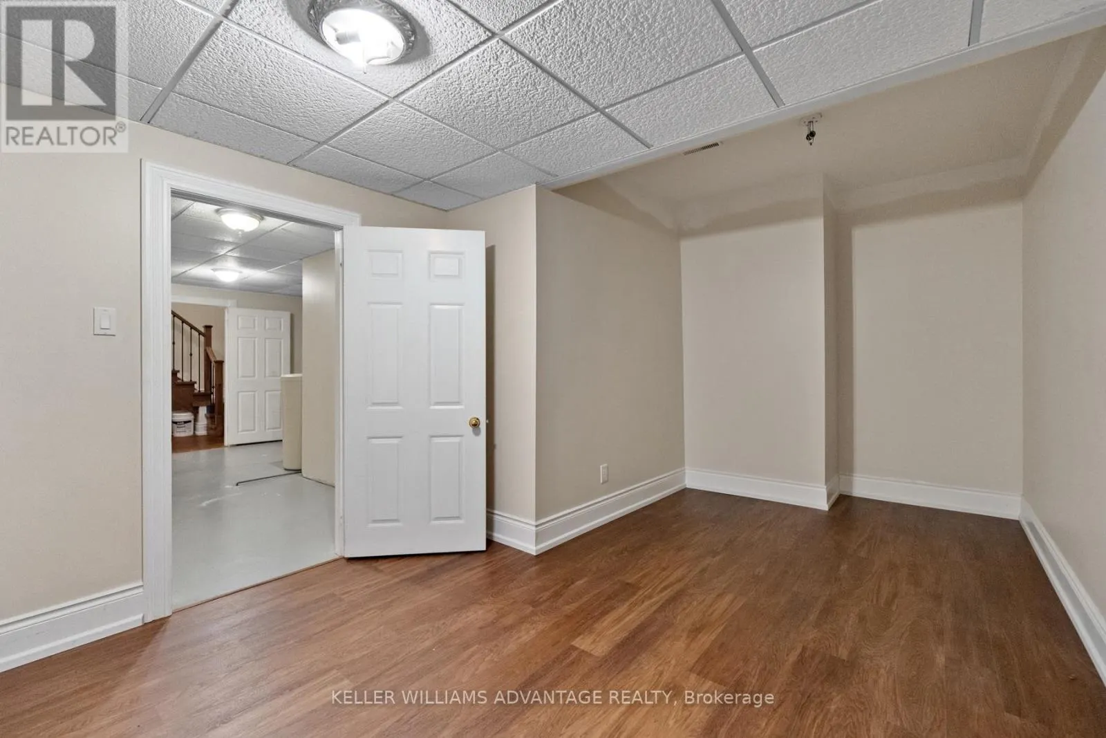 LOWER UNIT - 3100 30 SIDE ROAD