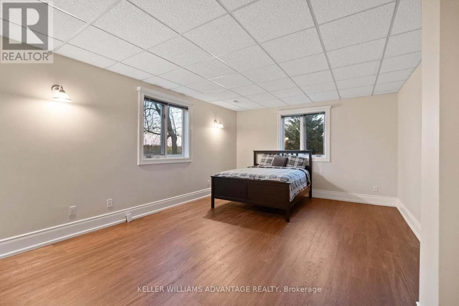 LOWER UNIT - 3100 30 SIDE ROAD