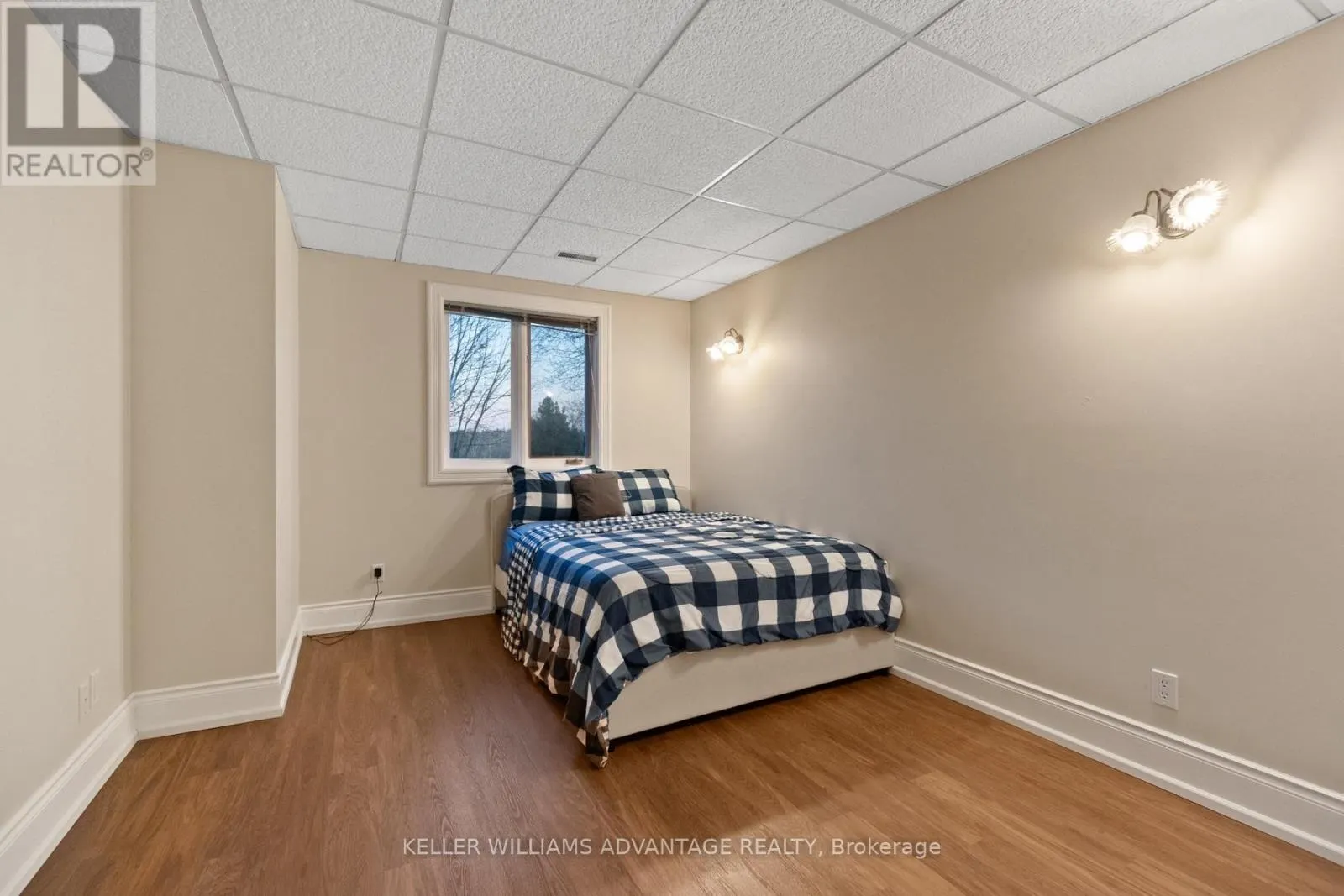 LOWER UNIT - 3100 30 SIDE ROAD