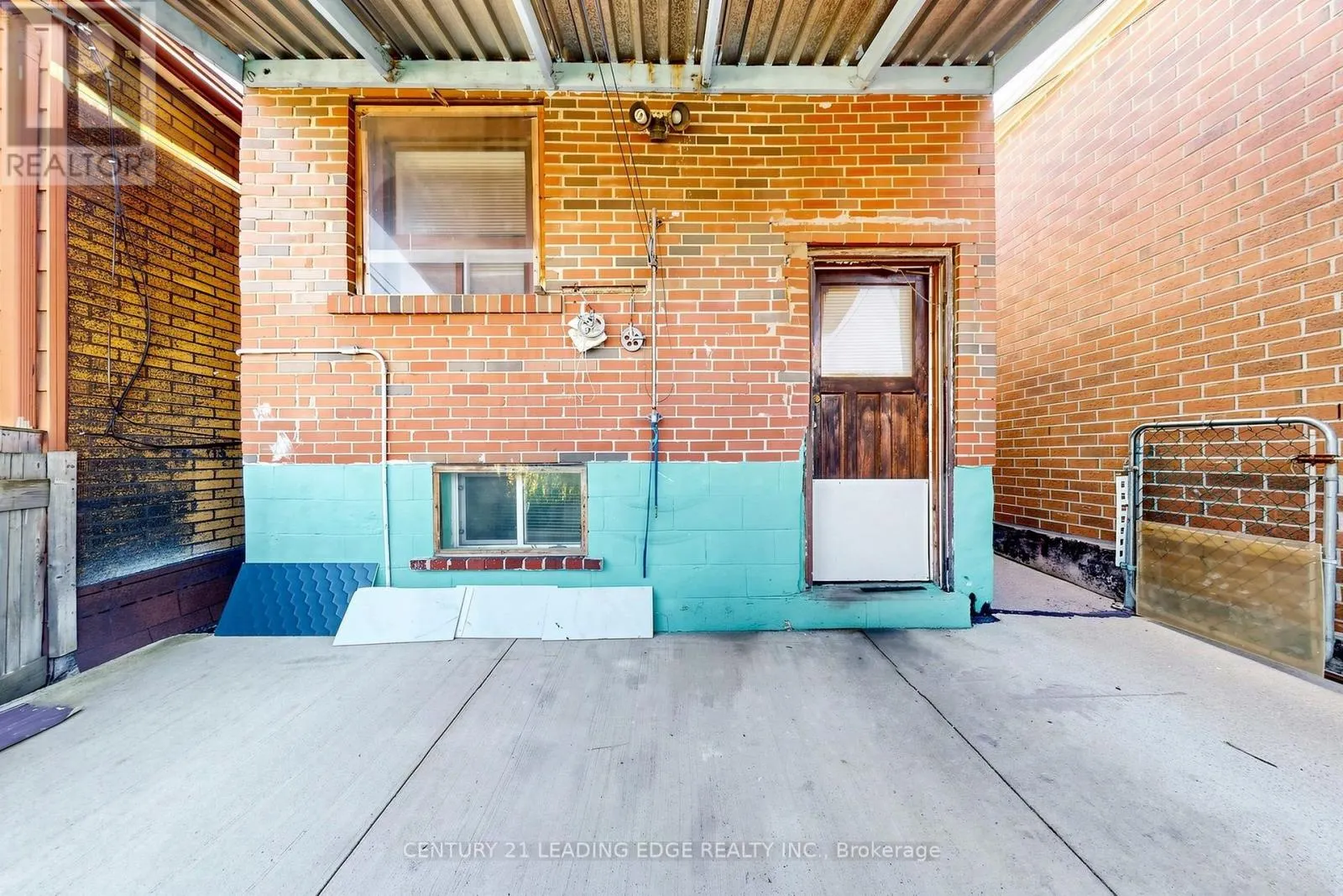 180 GILBERT AVENUE