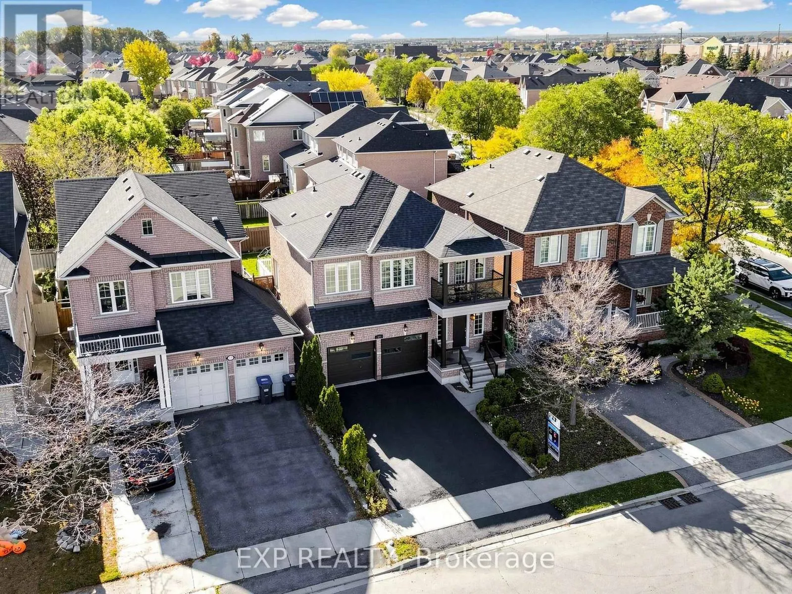49 HARBOURTOWN CRESCENT