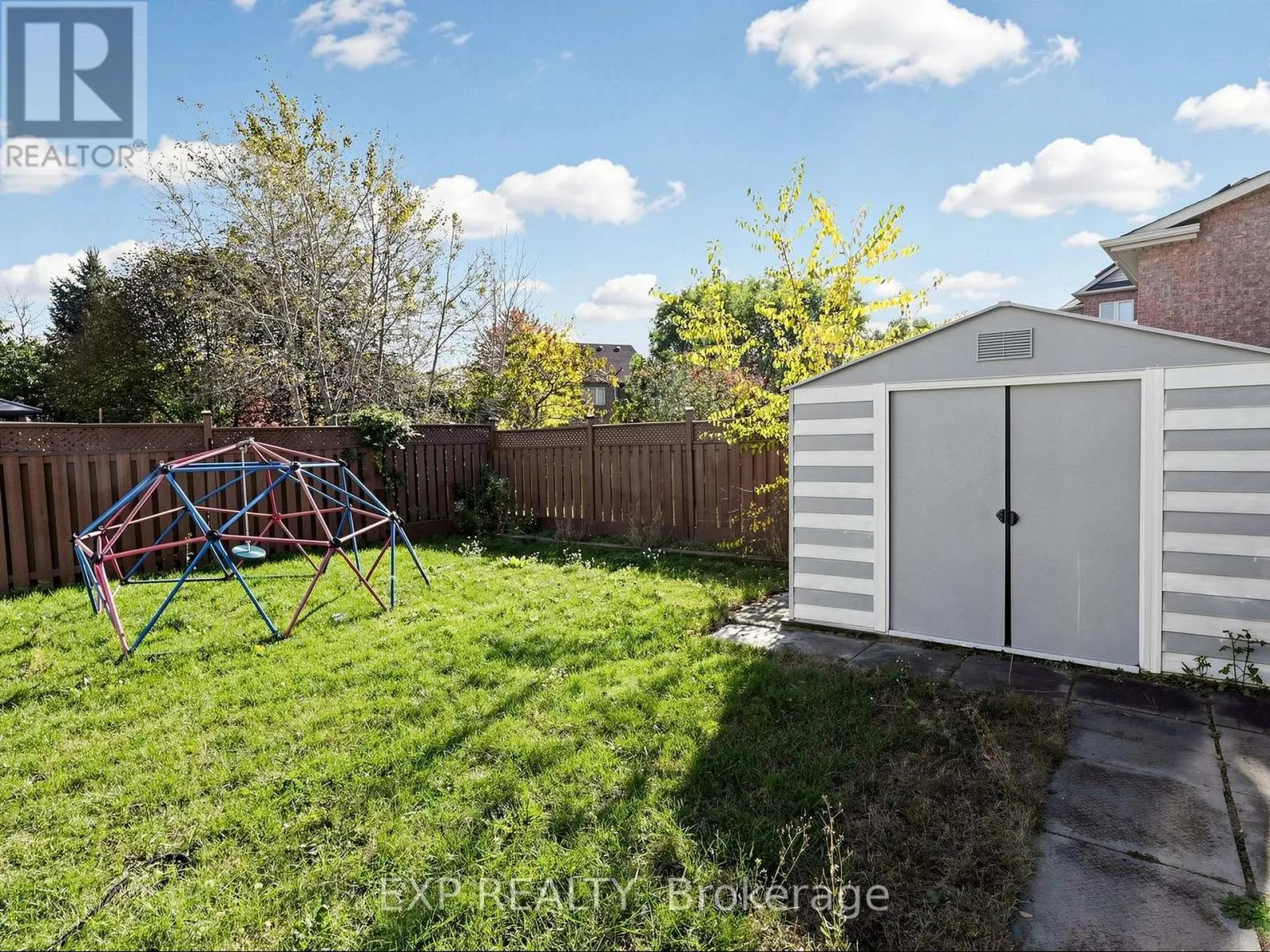 49 HARBOURTOWN CRESCENT