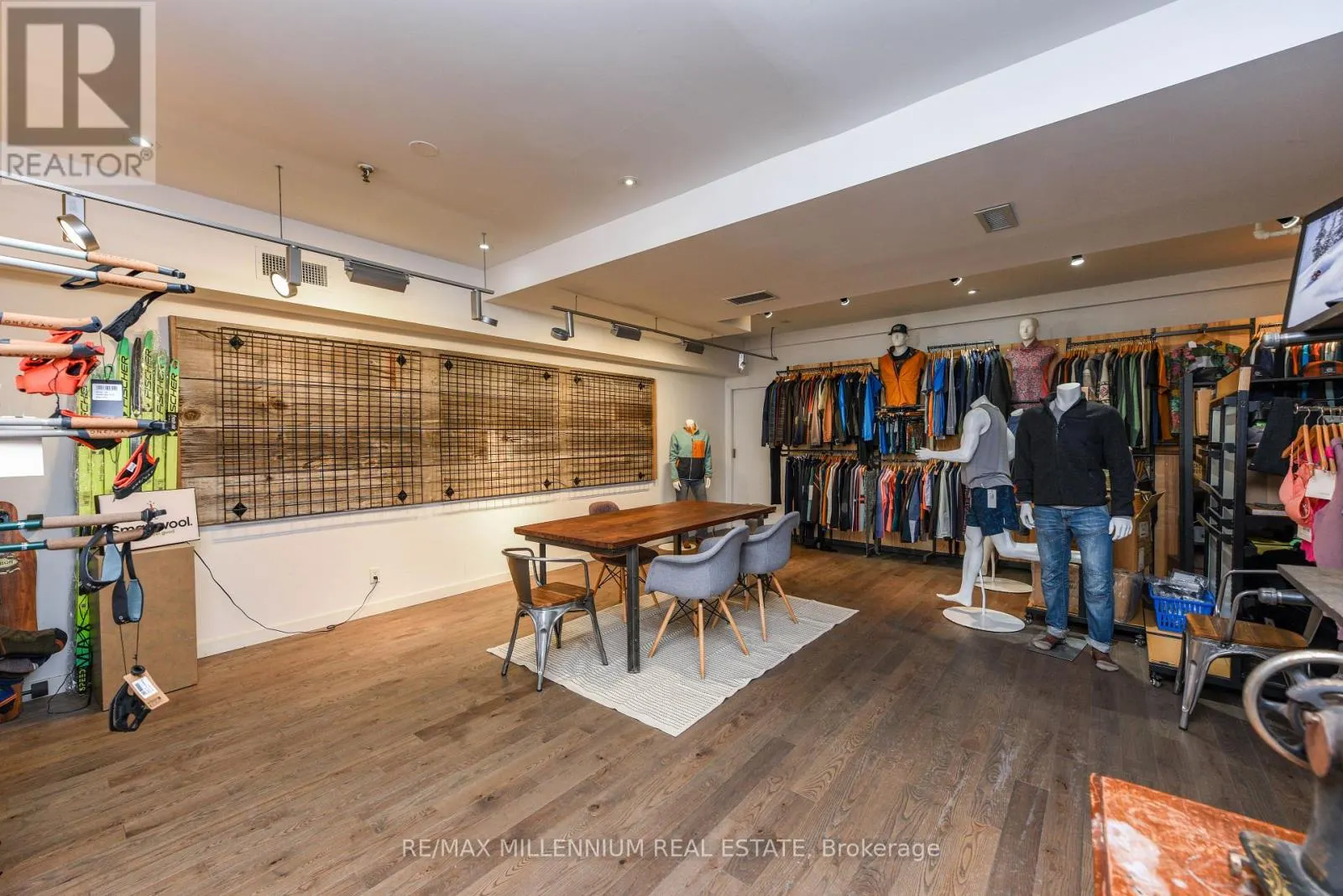 64 - 750 OAKDALE ROAD