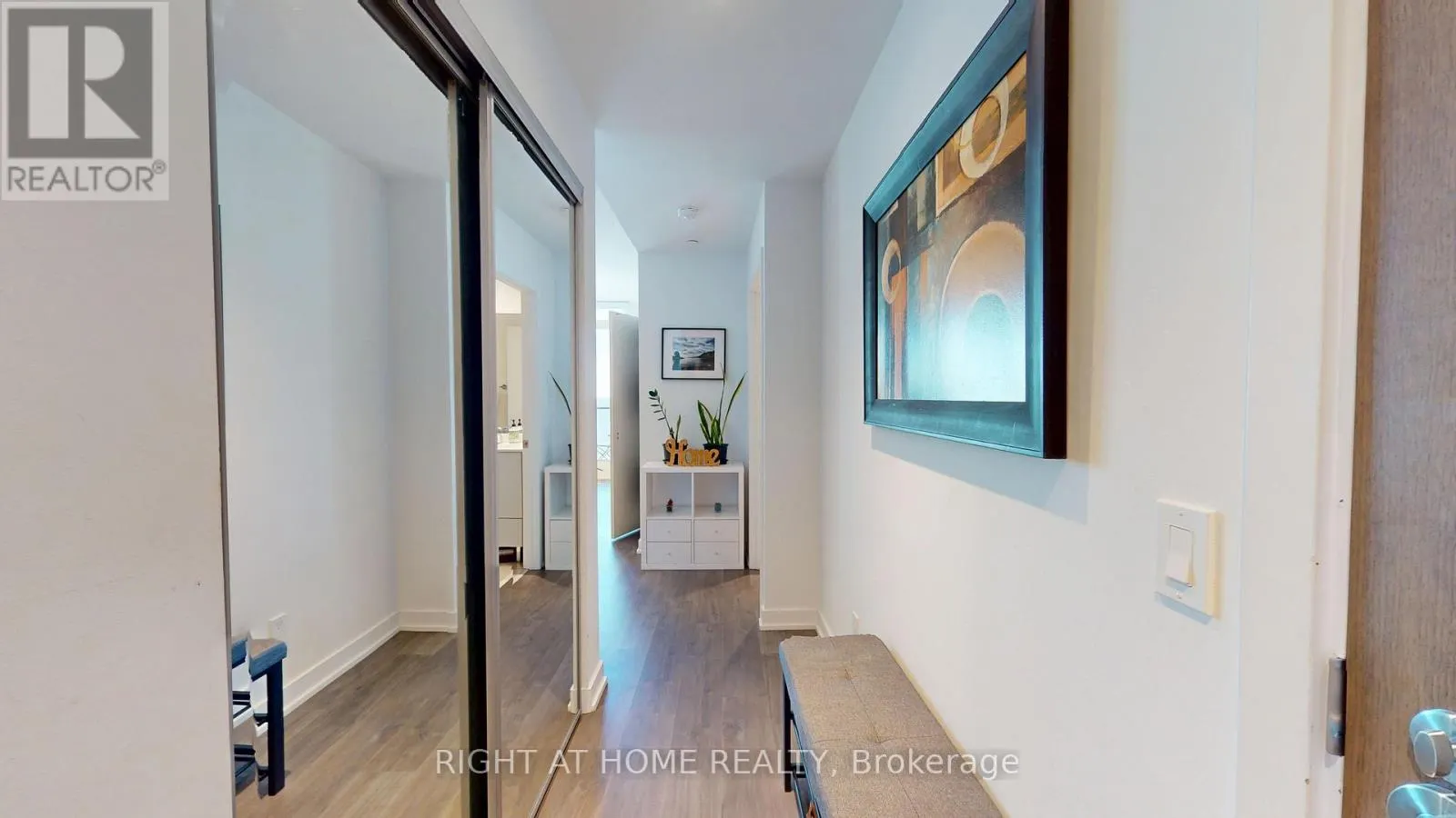 1609 - 1926 LAKE SHORE BOULEVARD W