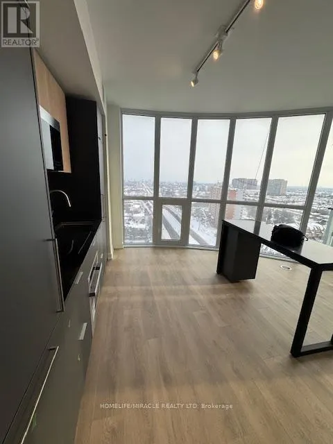1411 - 1 FAIRVIEW ROAD E