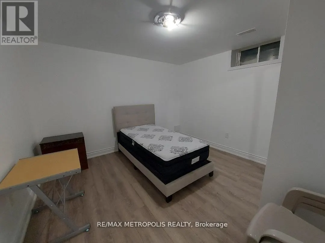 BSMT - 472 BRISDALE DRIVE
