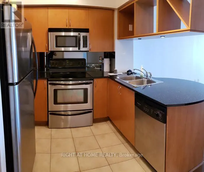 2806 - 4090 LIVING ARTS DRIVE