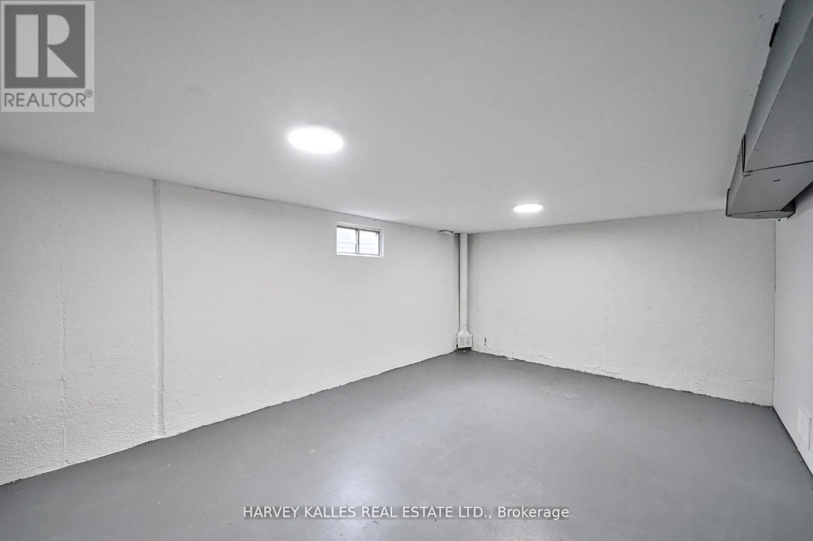 TH602 - 2012 SHEPPARD AVENUE W