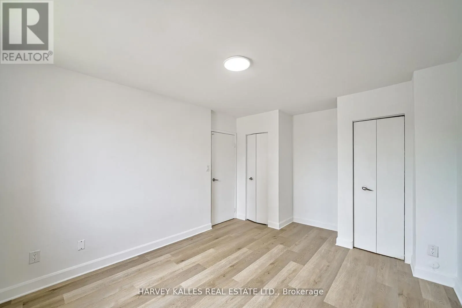 TH602 - 2012 SHEPPARD AVENUE W