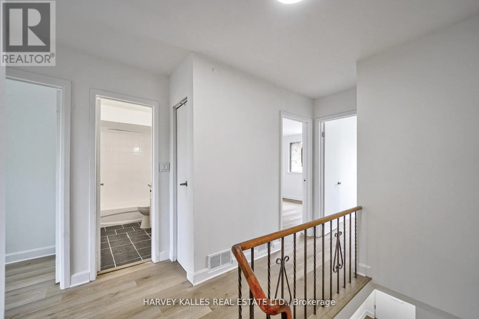 TH602 - 2012 SHEPPARD AVENUE W