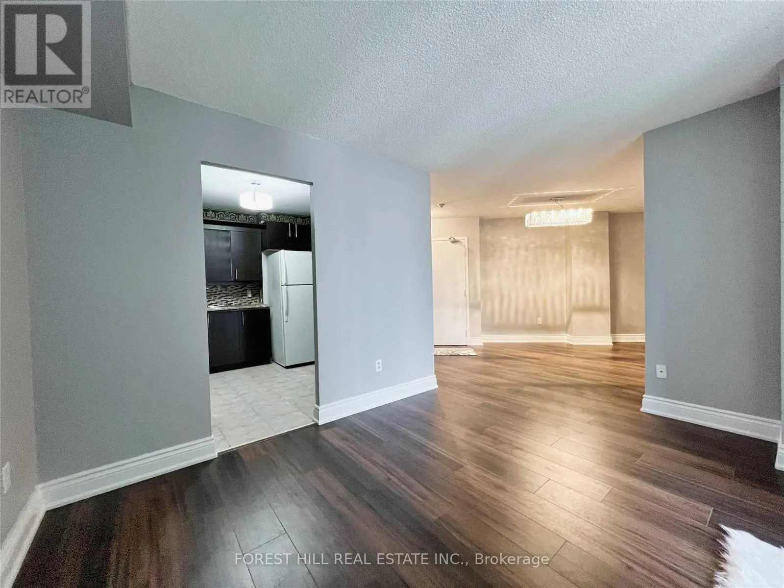 1506 - 3559 EGLINTON AVENUE