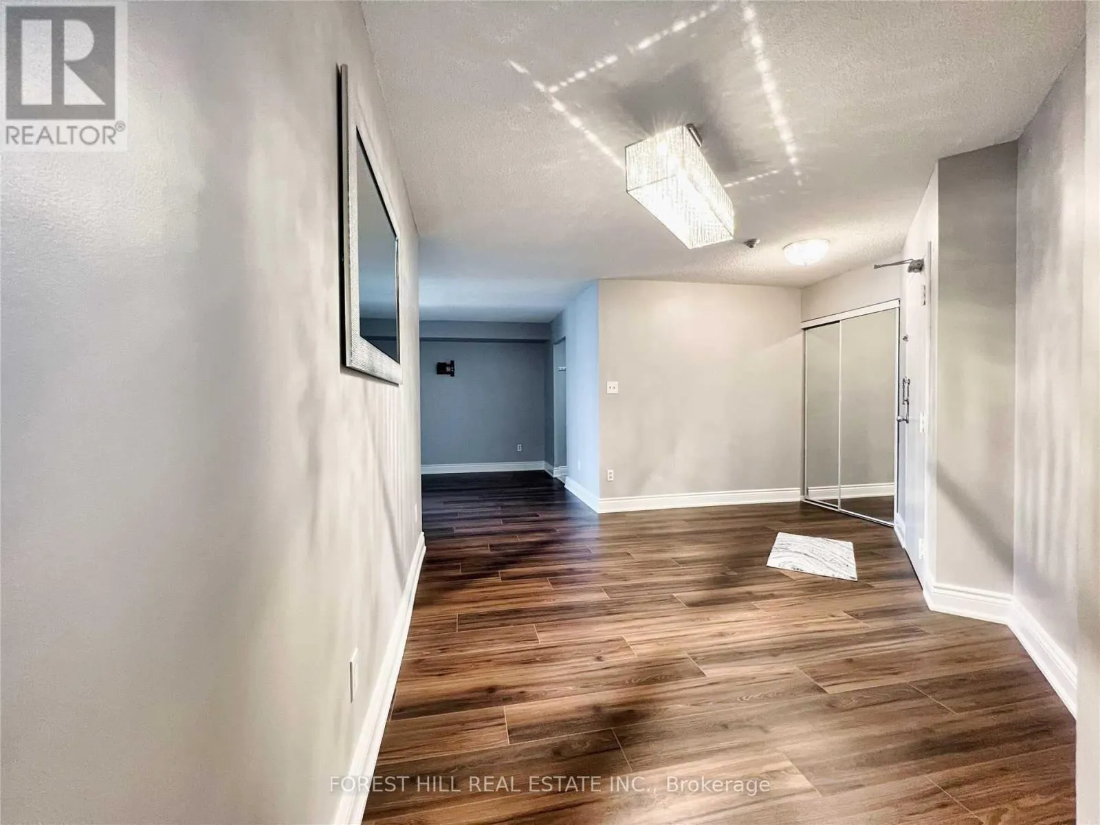1506 - 3559 EGLINTON AVENUE
