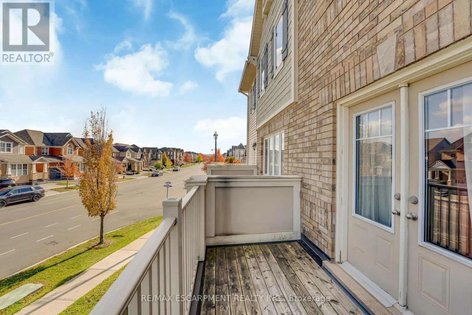 890 FOWLES COURT