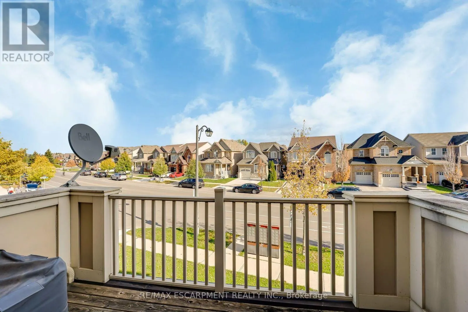 890 FOWLES COURT