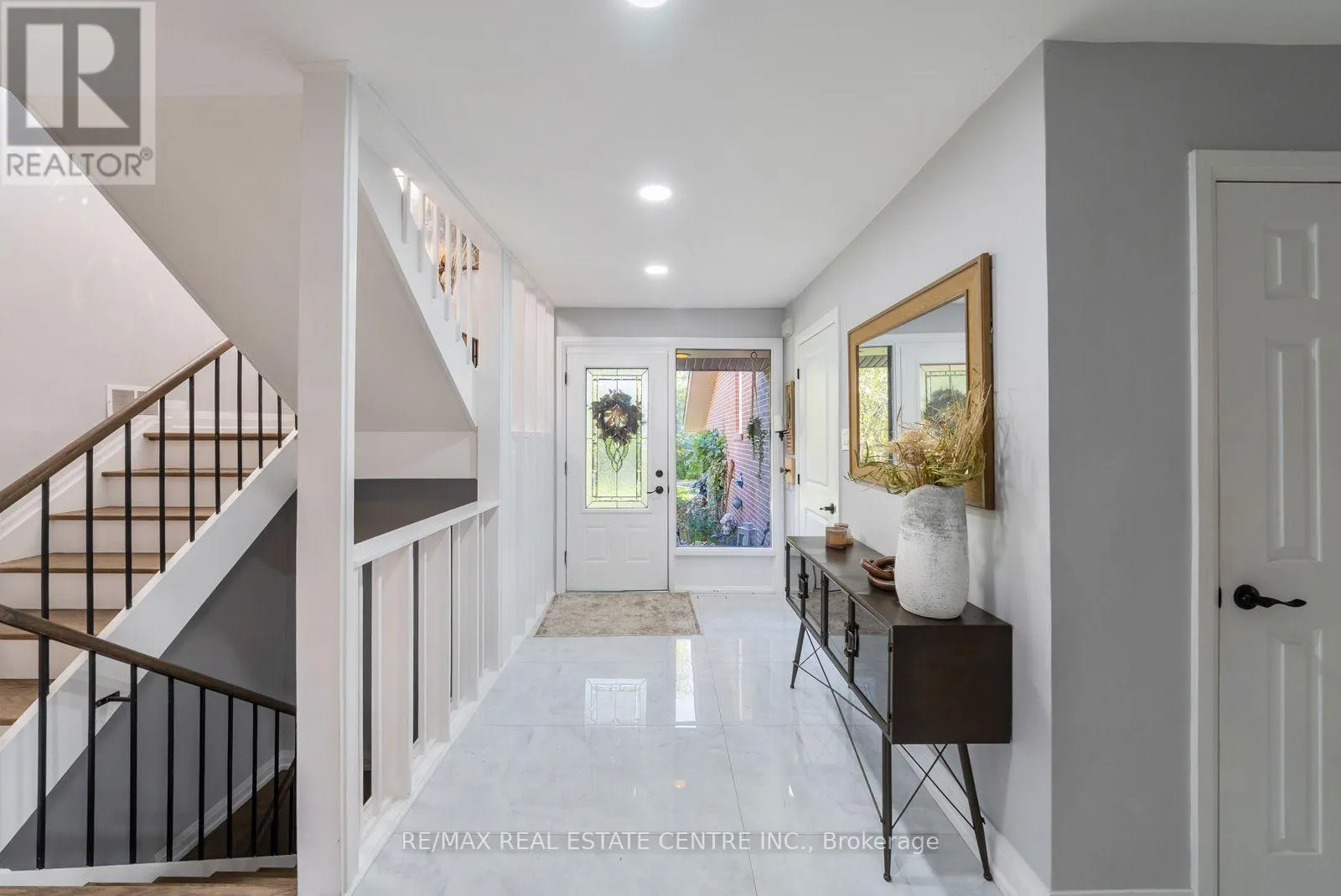 1 CEDAR DRIVE