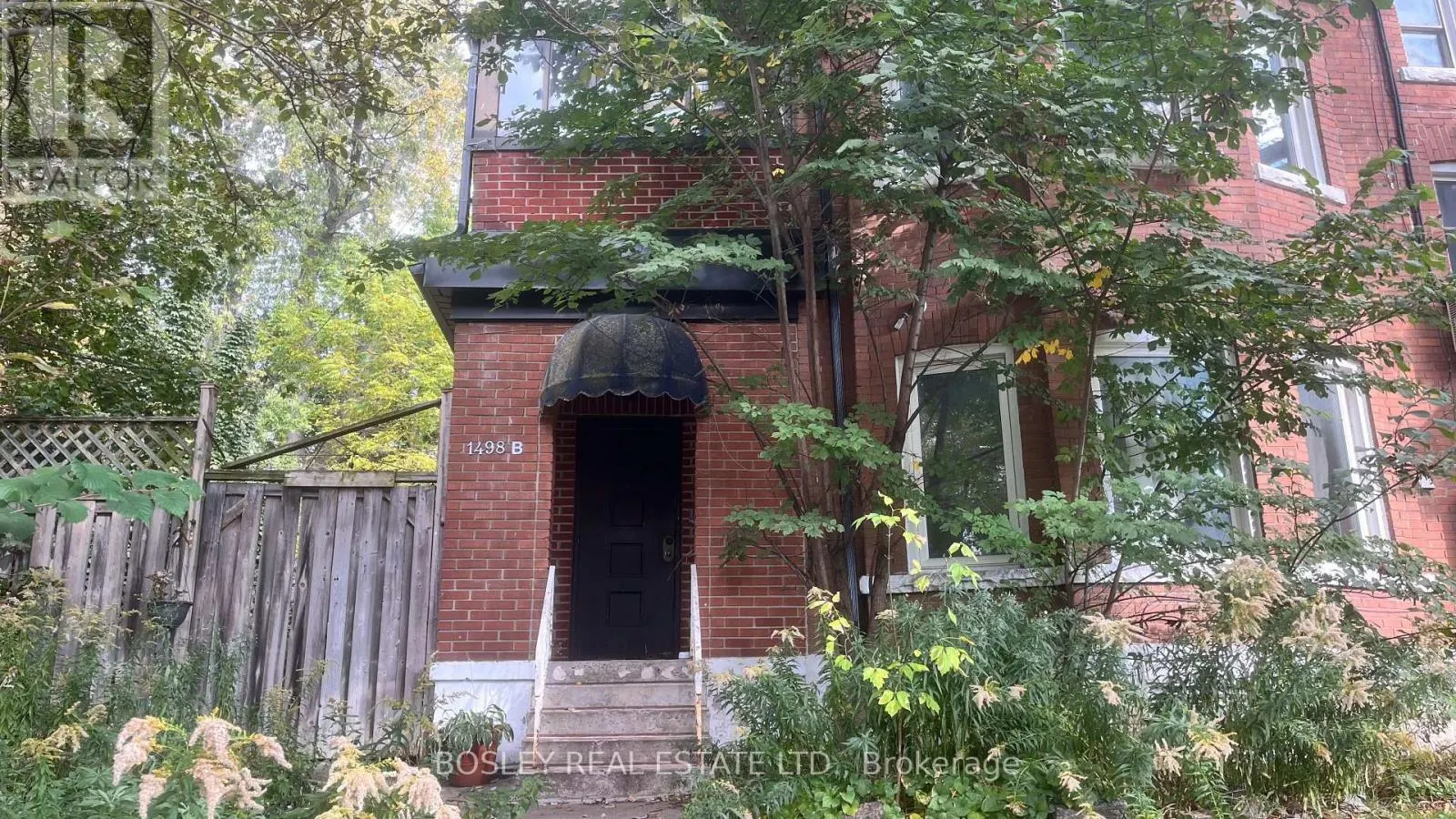 LOWER - 1498 KING STREET W