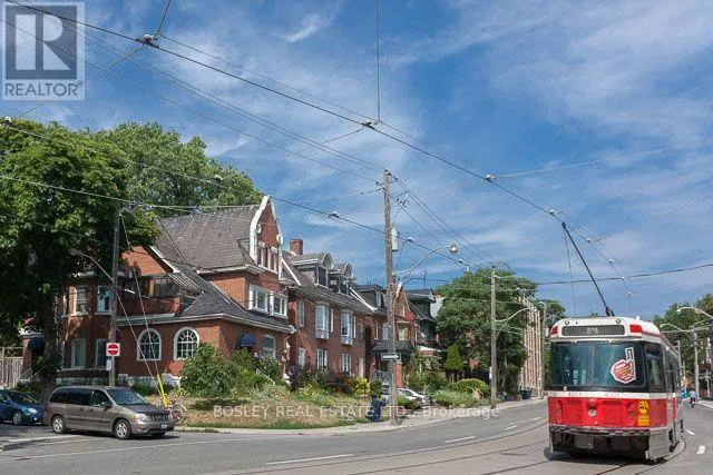 LOWER - 1498 KING STREET W