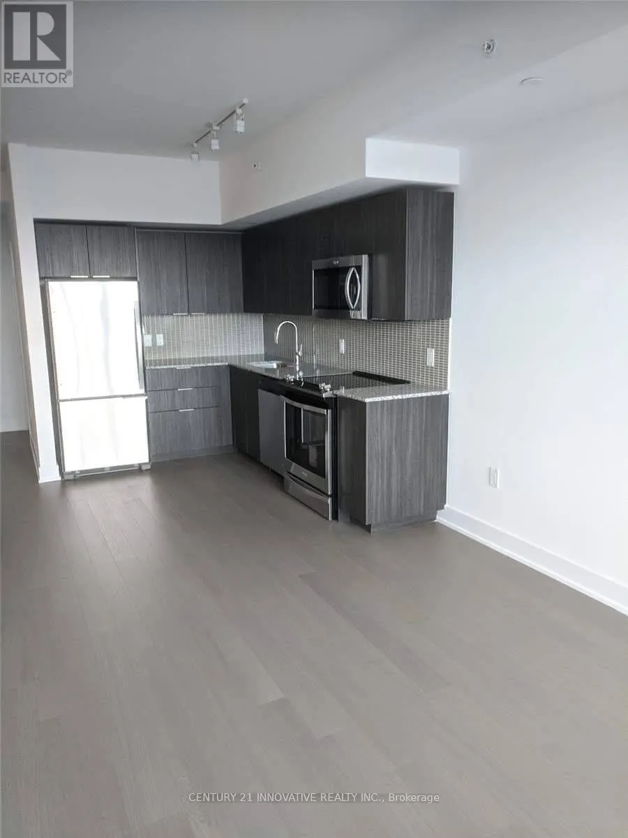 3712 - 30 SHORE BREEZE DRIVE