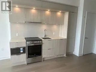 7412 - 448 BURNHAMTHORPE ROAD W