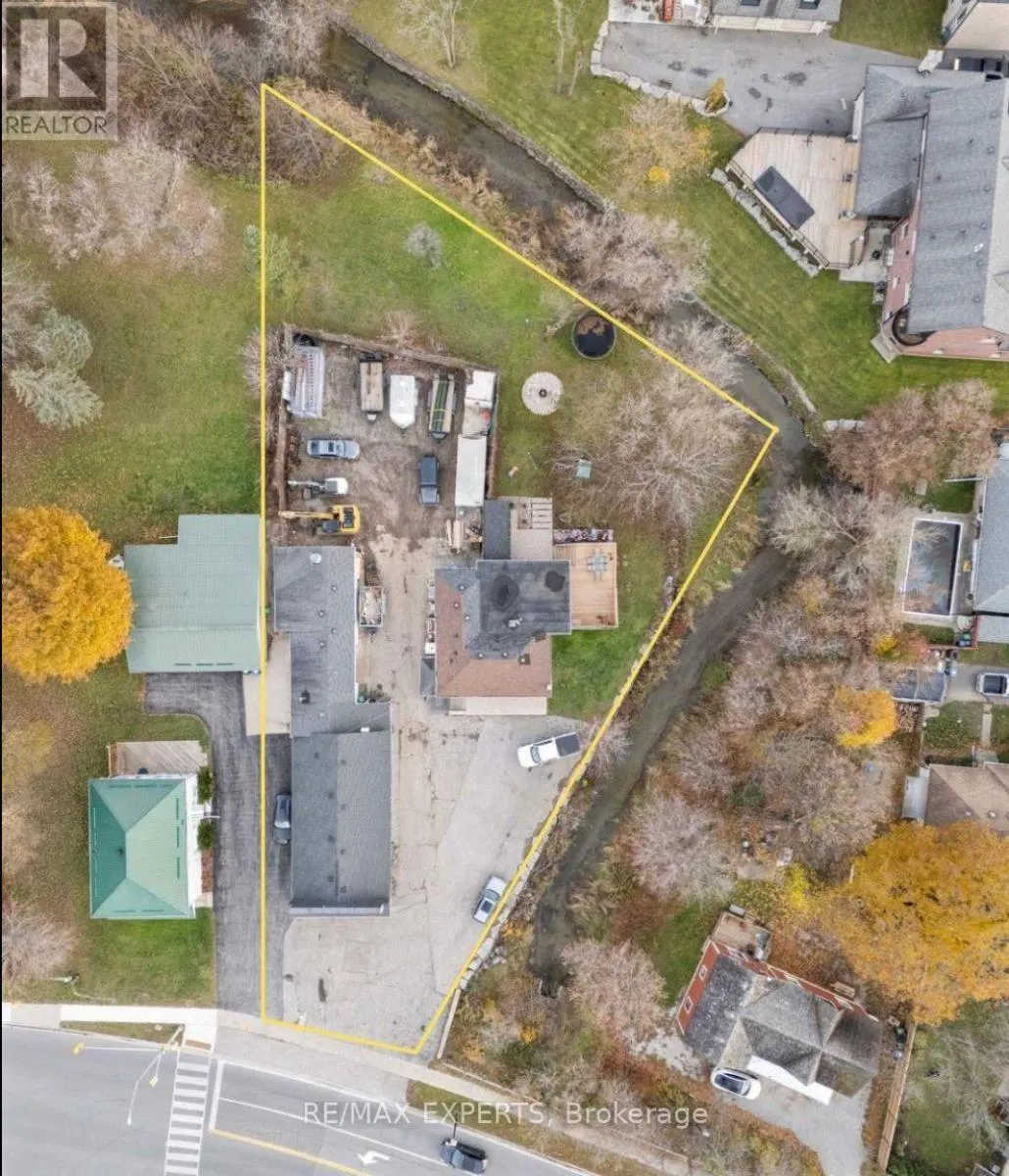 142 KING STREET E