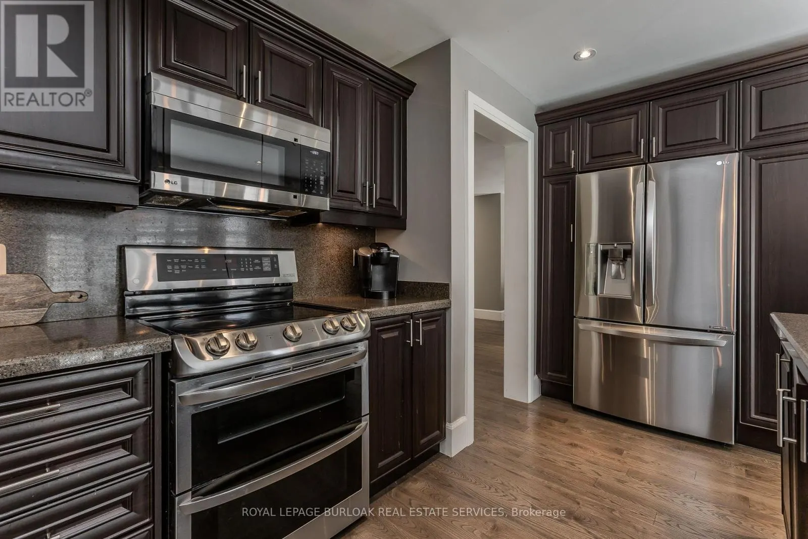 2248 ELMSIDE CRESCENT