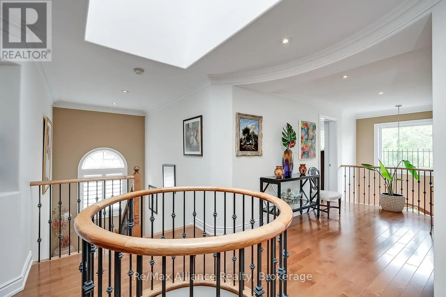 203 BURLOAK DRIVE