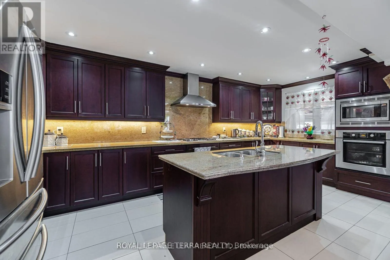 14 SHERINGHAM STREET