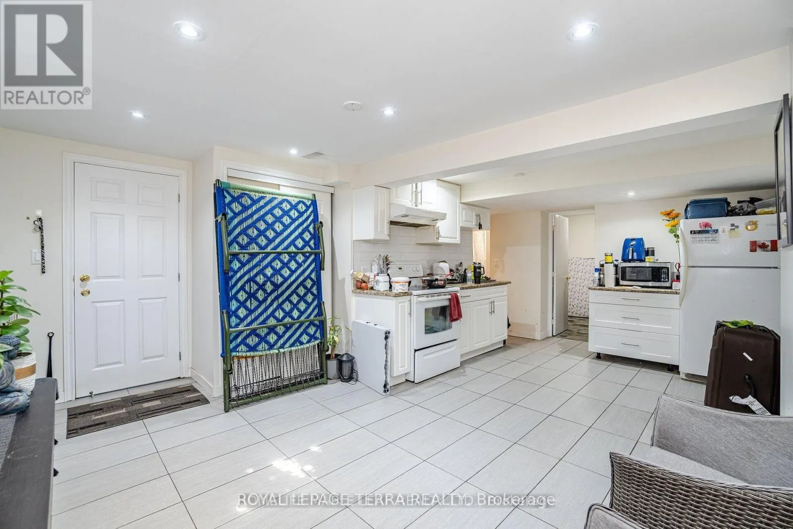 14 SHERINGHAM STREET