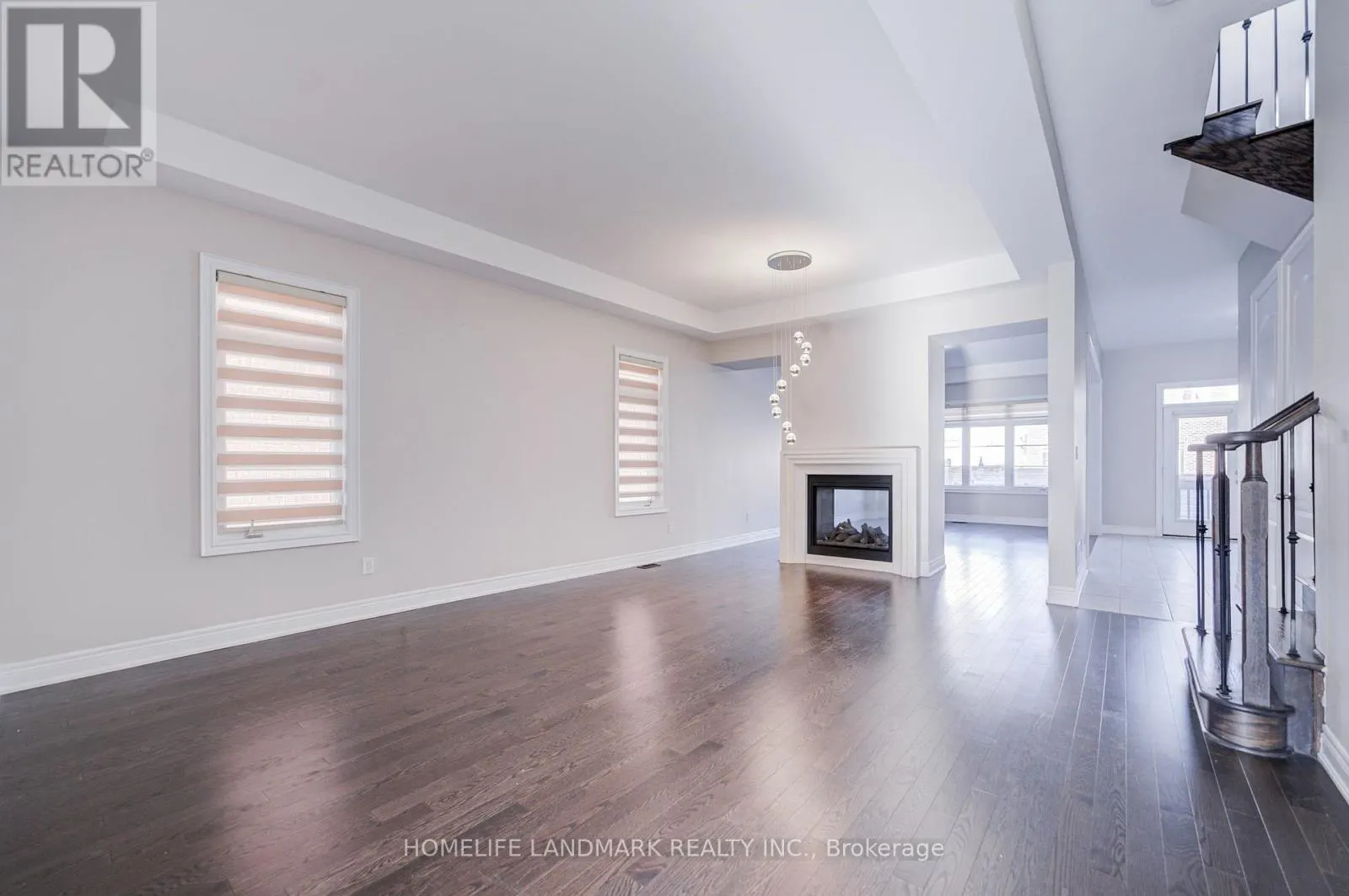7 MALASPINA CLOSE