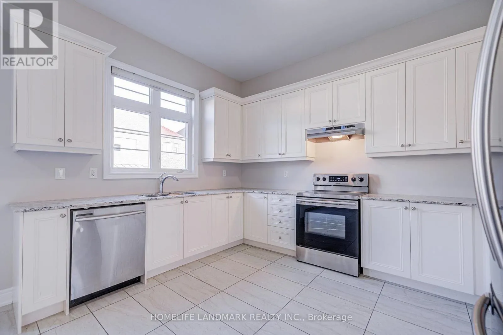 7 MALASPINA CLOSE