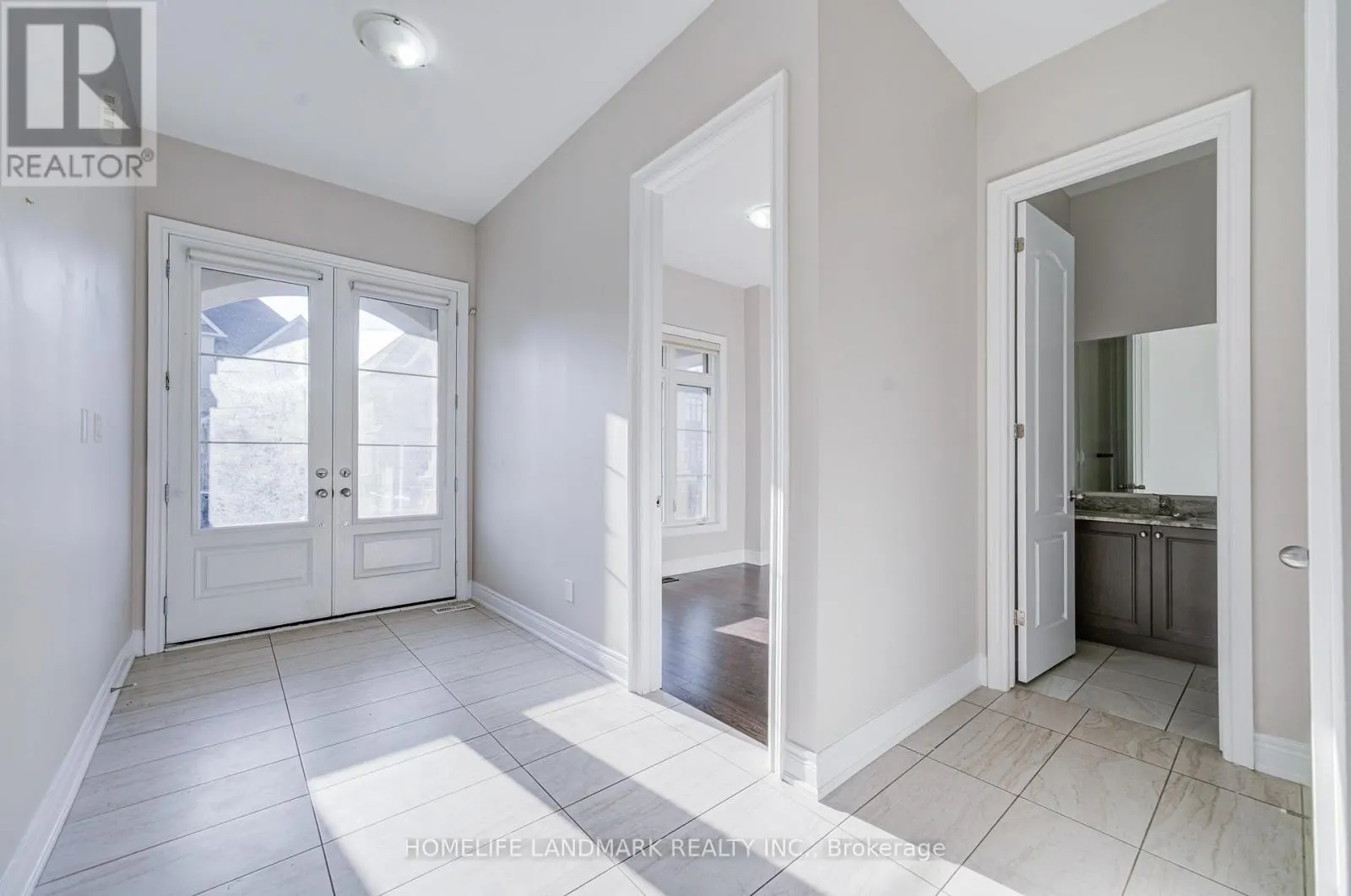7 MALASPINA CLOSE