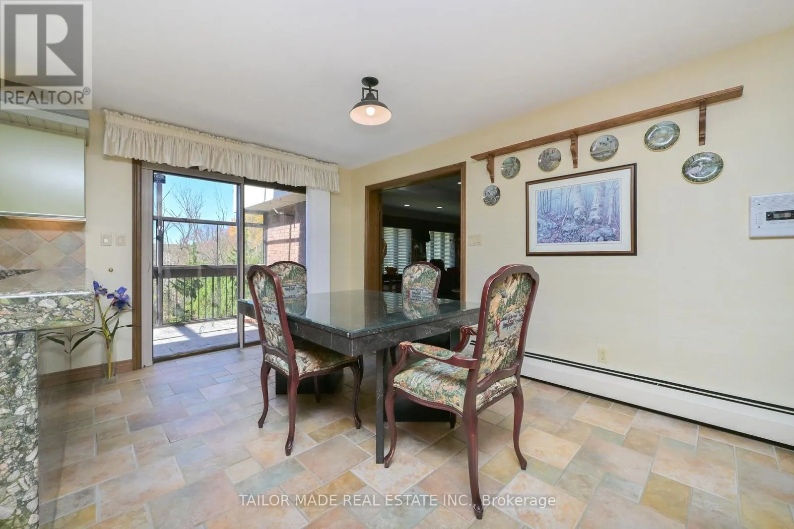 40 WALTON DRIVE