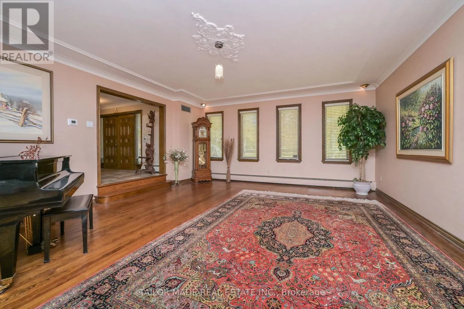 40 WALTON DRIVE