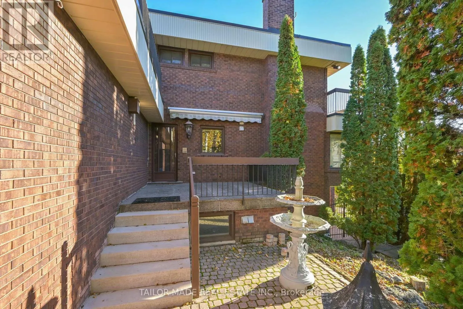 40 WALTON DRIVE