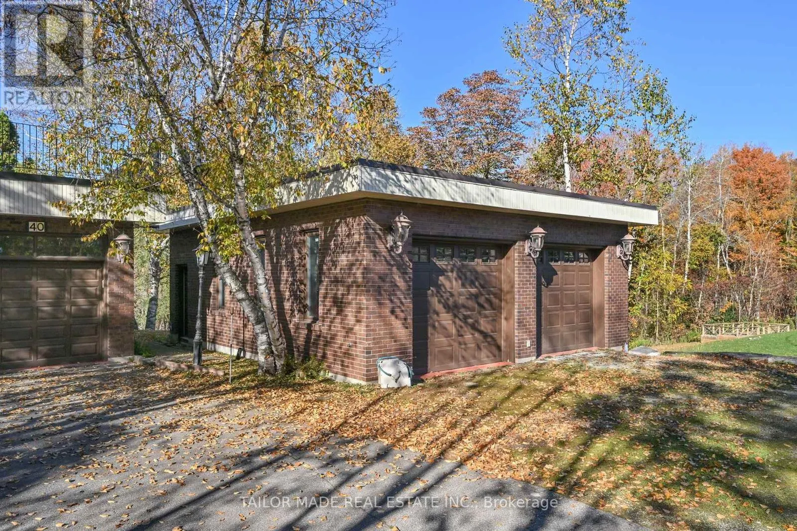 40 WALTON DRIVE
