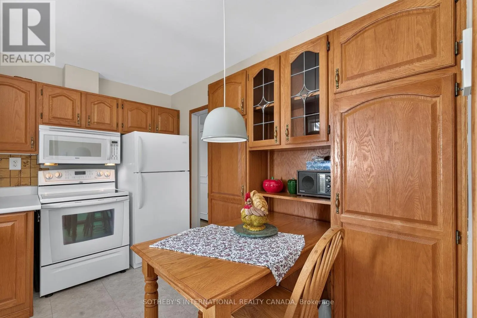 871 MISSISSAUGA VALLEY BOULEVARD