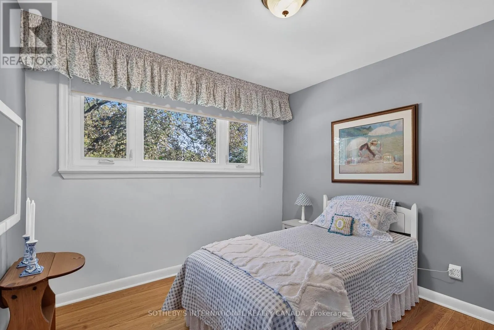 871 MISSISSAUGA VALLEY BOULEVARD