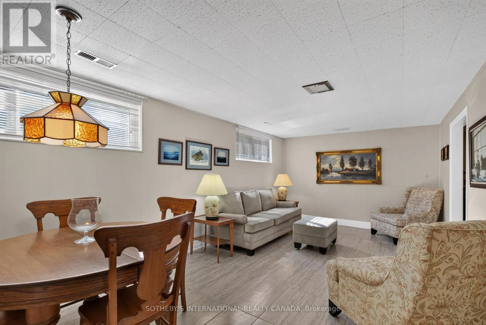871 MISSISSAUGA VALLEY BOULEVARD