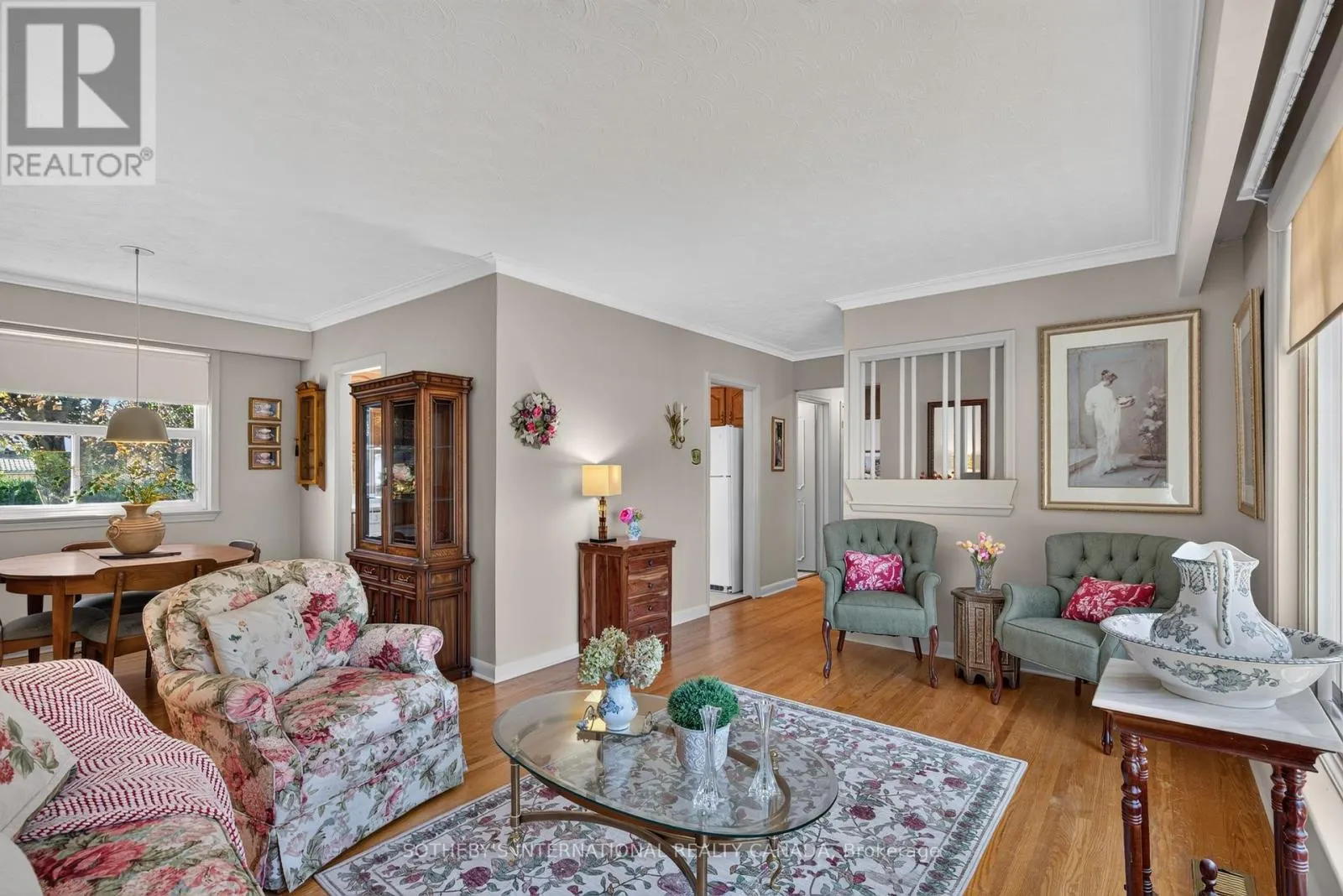 871 MISSISSAUGA VALLEY BOULEVARD