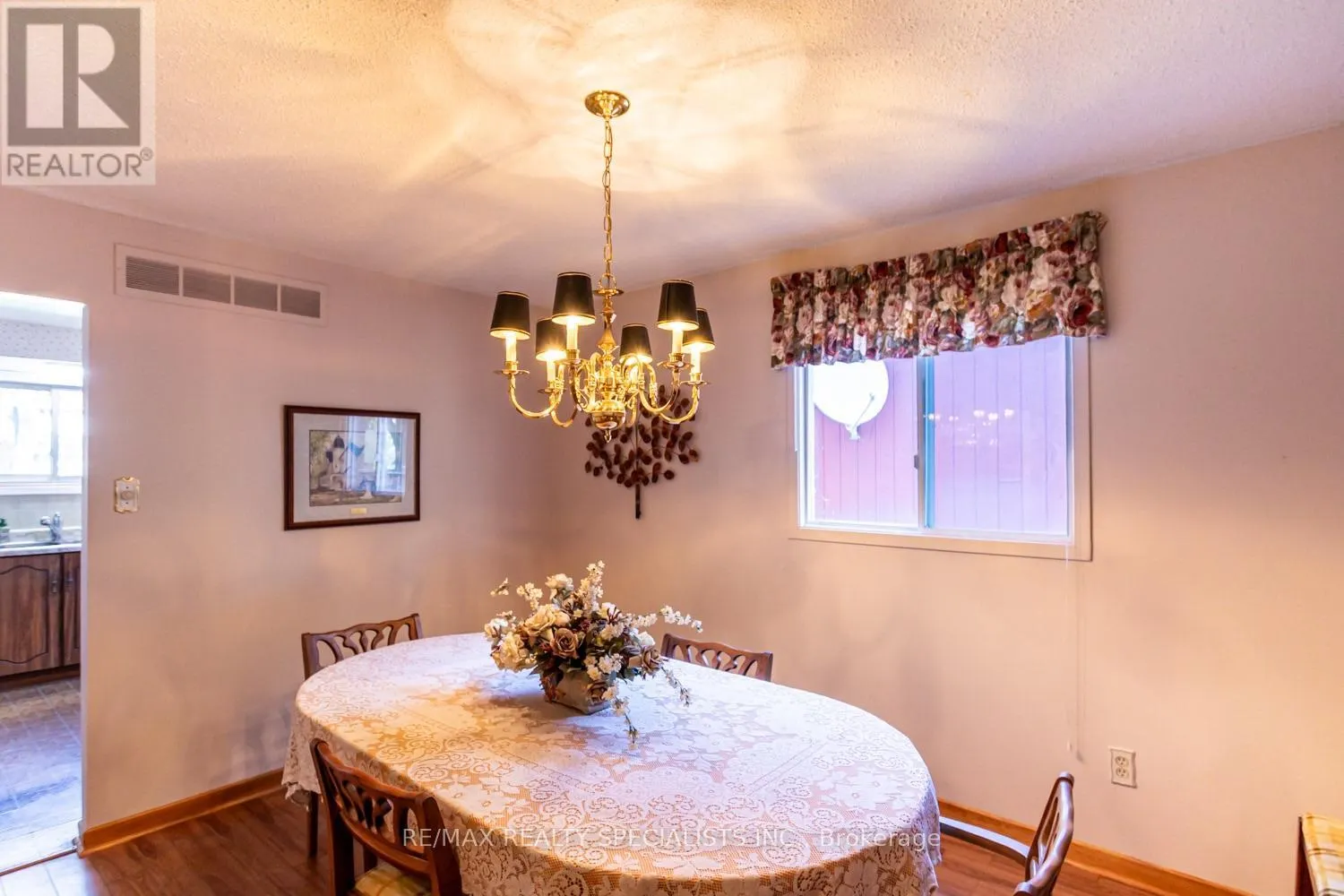 2412 BRASILIA CIRCLE