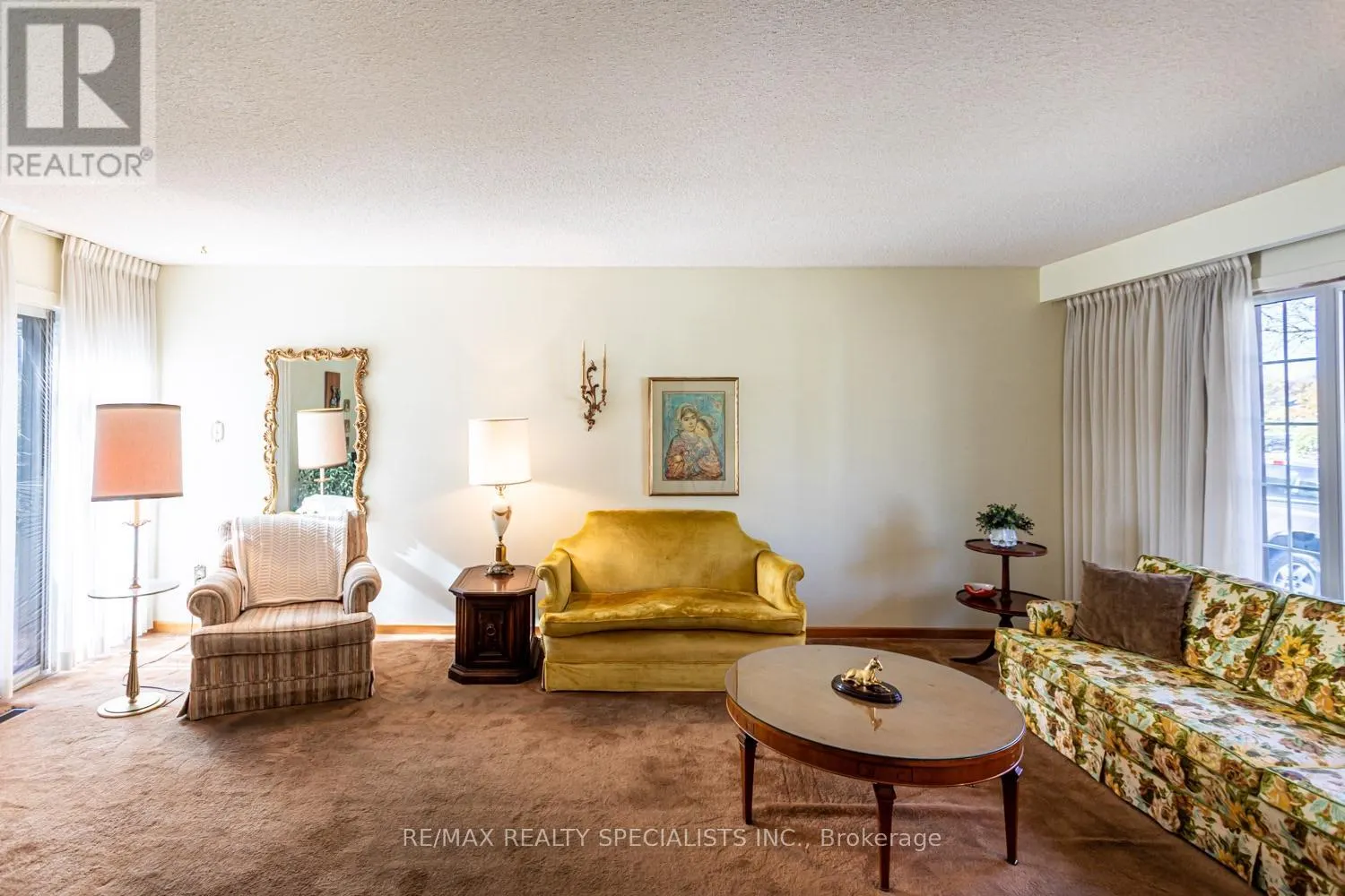 2412 BRASILIA CIRCLE