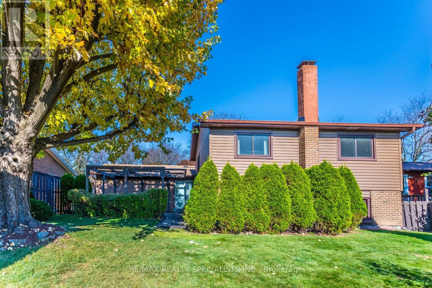 2412 BRASILIA CIRCLE